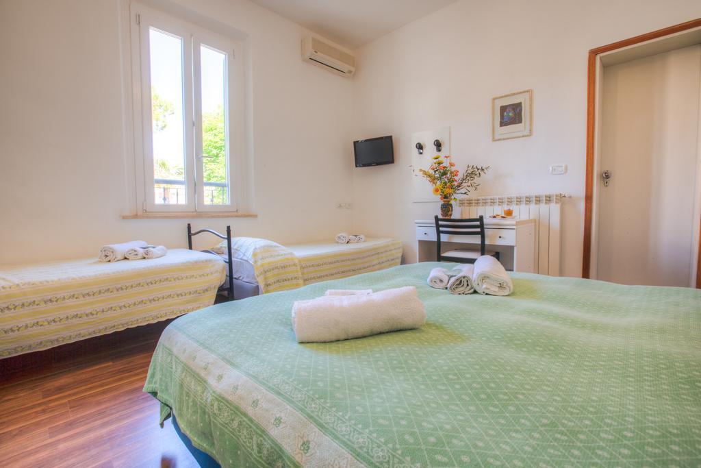 Hotel Villa Maria Rimini Room photo