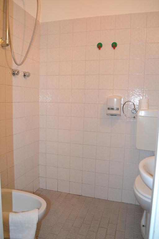 Hotel Villa Maria Rimini Room photo